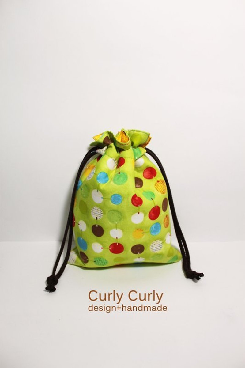 [CURLY CURLY] 水果糖 /舖棉相機束口袋 - カメラバッグ - その他の素材 多色