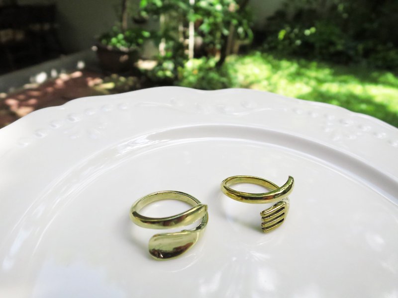 湯匙叉子 黃銅戒指 - 戒指 - 其他金屬 金色