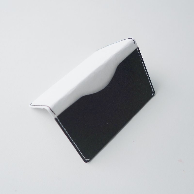 シンプルな名刺ホルダー - 黒と白の混合色 - 名刺入れ・カードケース - その他の素材 ブラック