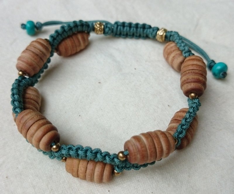 Natural Sandalwood Beads Wave Braided Bracelet-Bihu Green - Bracelets - Wood Green