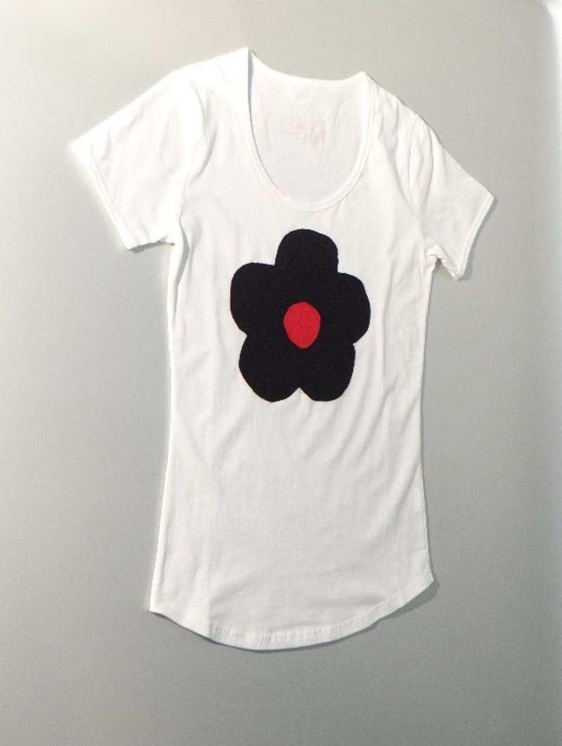 Gain Giogio U領拼布花(精煉白)100%有機棉T恤+一定要文青平光眼鏡 - Women's T-Shirts - Cotton & Hemp White