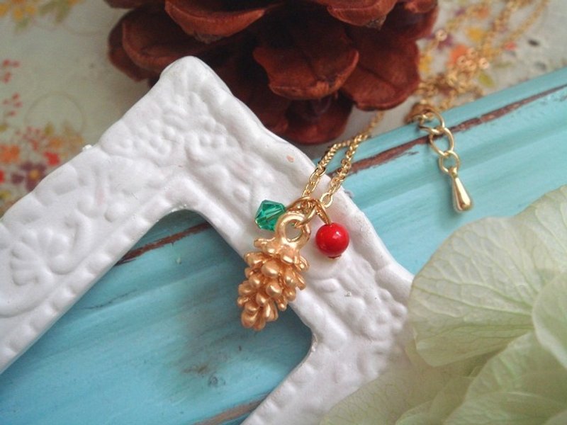 Garohands Gold / Silver Small pine cones Christmas feel short-chain A271 / A272 Christmas gift exchange - สร้อยคอทรง Collar - โลหะ 