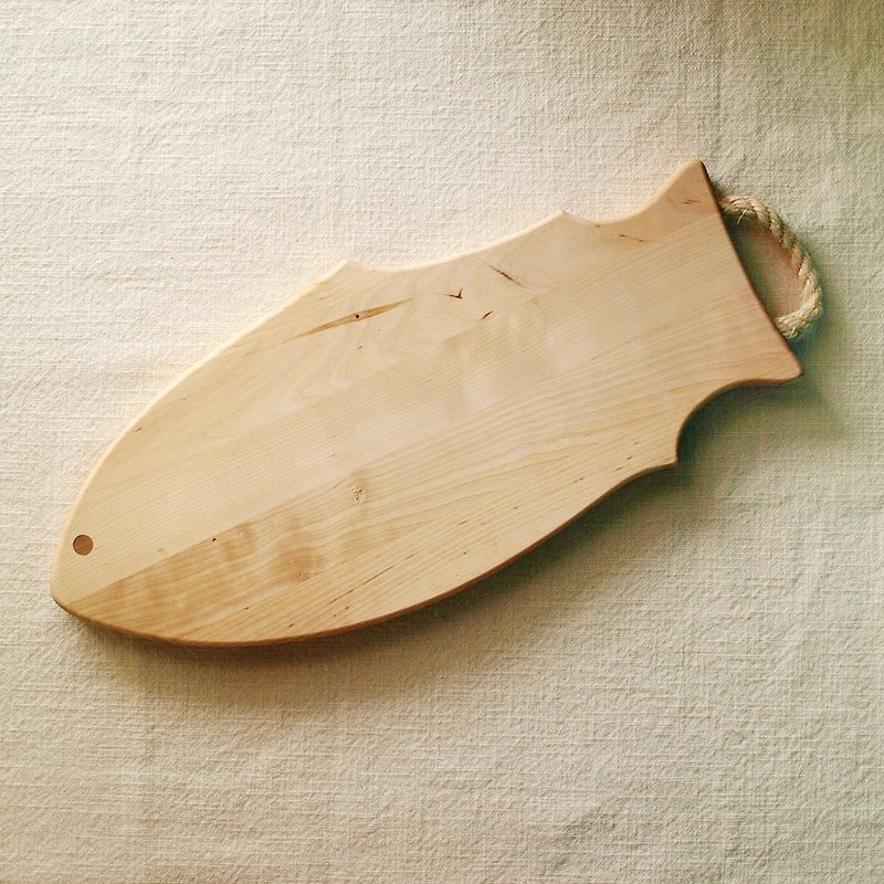 フィンランドVJ木製手作りの木製のまな板ビッグフィッシュ - 調理器具 - 木製 ブラウン