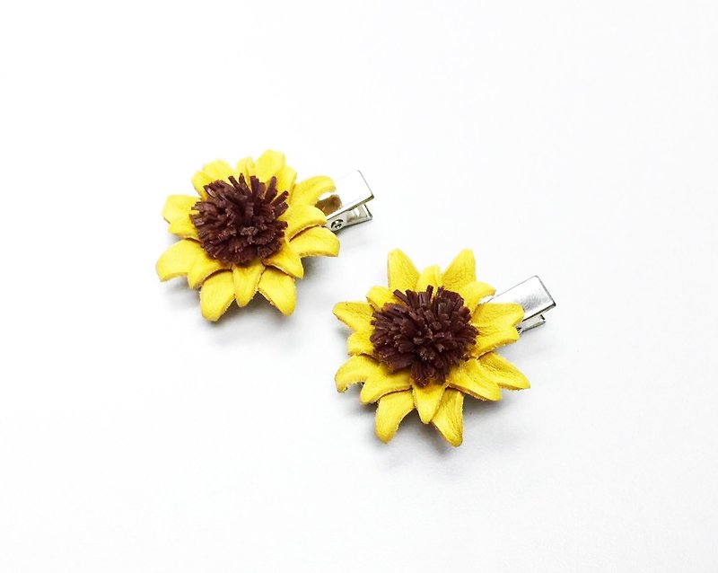 Leather Sunflower Hairclip - Hair Accessories - Genuine Leather Yellow