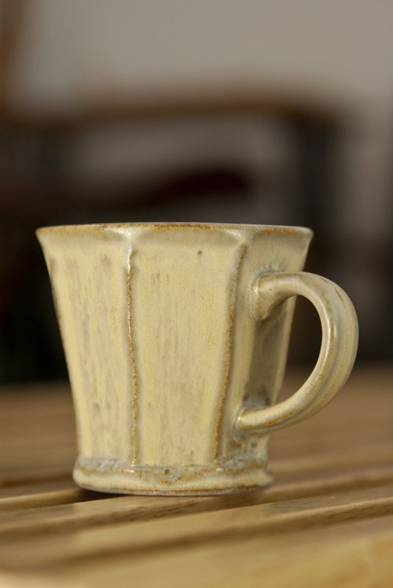 厚感手工咖啡杯 - Mugs - Other Materials Gold