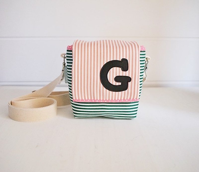Chingyi Li custom - exclusive letters Polaroid package side back section - Green (14X14X7mini) - Camera Bags & Camera Cases - Other Materials Pink