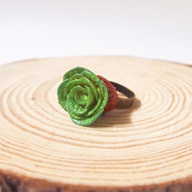 小生菜手工手繪戒指 Handmade Lettuce Ring - 戒指 - 其他材質 多色