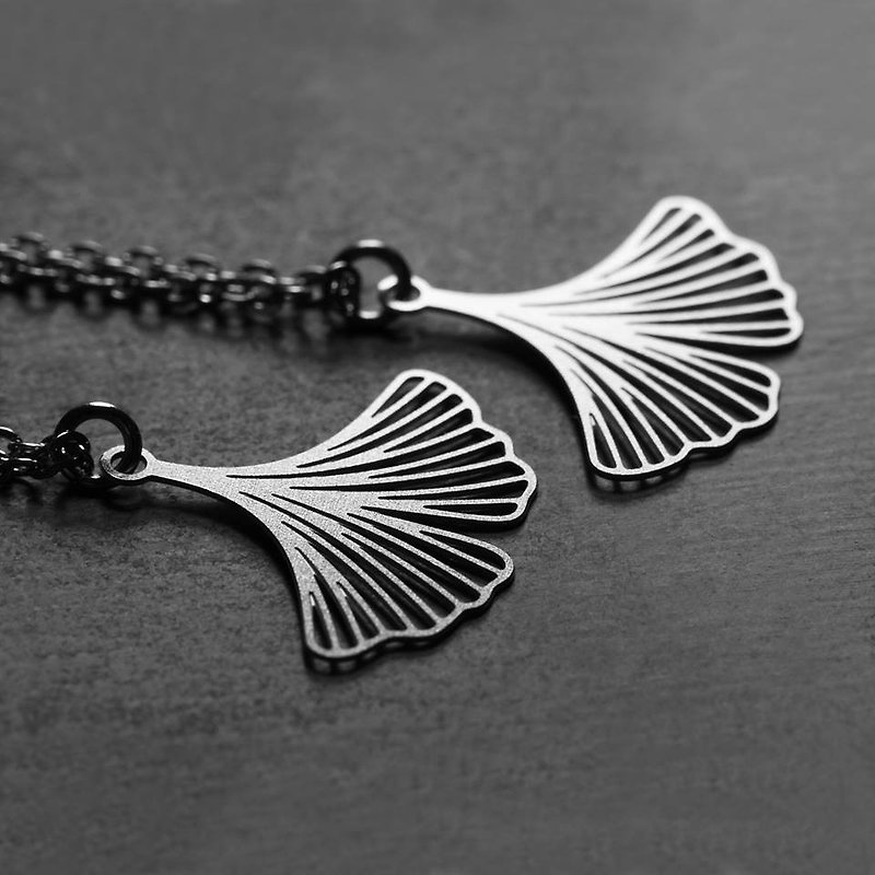 Ginkgo Necklace Ginkgo Pendant (XS) - Necklaces - Other Metals 