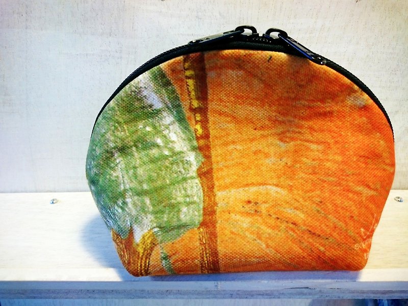 'sand world' cosmetic bag - กระเป๋าเครื่องสำอาง - วัสดุอื่นๆ 