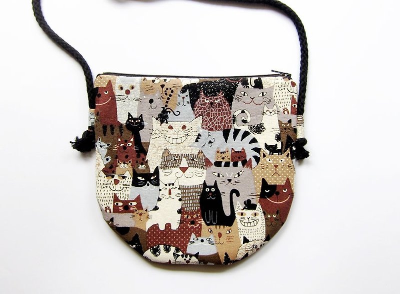 Semi-slung zipper bag / purse cat puzzle (also choose other purse fabric pattern) - Messenger Bags & Sling Bags - Other Materials Brown