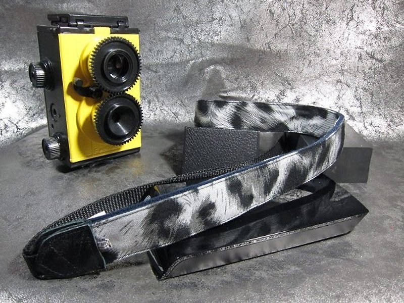 " Animal Print " diastolic pressure strap camera strap Ukulele Camera Strap - Camera Straps & Stands - Other Materials Gray