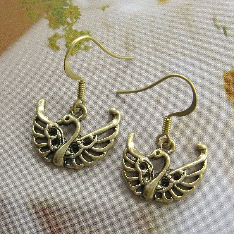 Green bronze earrings Little Swan - Earrings & Clip-ons - Other Metals Gold