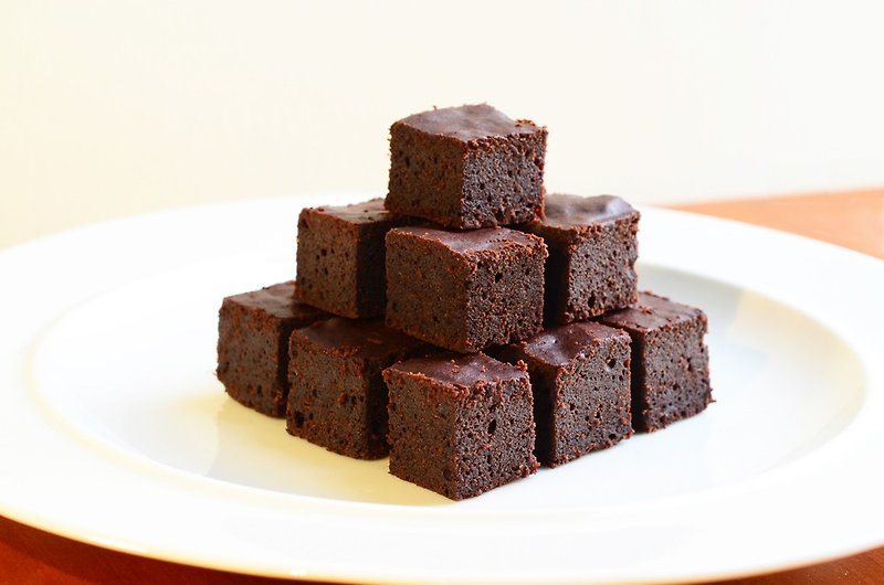Angle brownie - ช็อกโกแลต - อาหารสด สีนำ้ตาล
