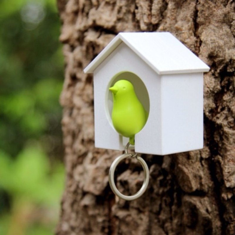 QUALY bird whistle key ring - white house + multi-color bird award-winning design - ที่ห้อยกุญแจ - พลาสติก สีเขียว
