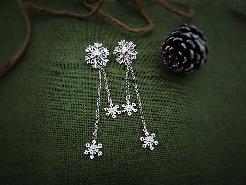 Cpercent 手工飾品 聖誕愛心雪花 - 兩件式耳環 | 925純銀 垂墜耳環 手工銀飾