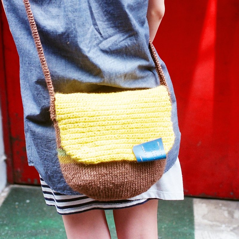 Baked potatoes out shoulder bag / woven Linen rope / - Messenger Bags & Sling Bags - Other Materials Yellow