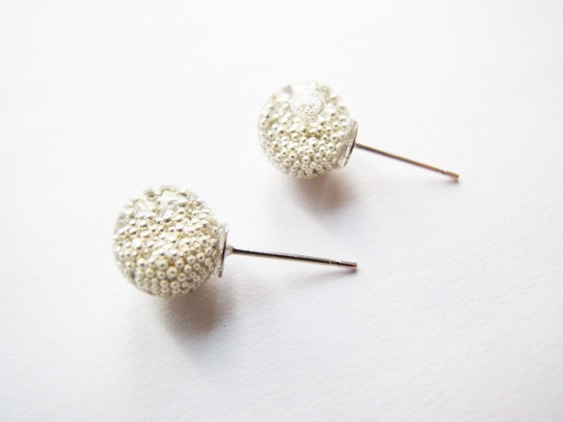 * Rosy Garden * Little glass beads with water inside glass ball earrings - Earrings & Clip-ons - Glass Gray