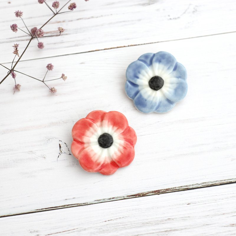 Anemone brooch - เข็มกลัด - เครื่องลายคราม สีแดง