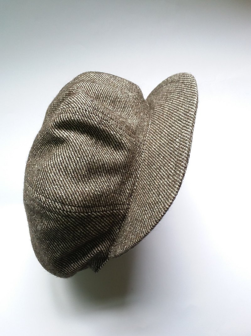 Olive Green Twill Soft Newsboy Hat - หมวก - ขนแกะ สีนำ้ตาล