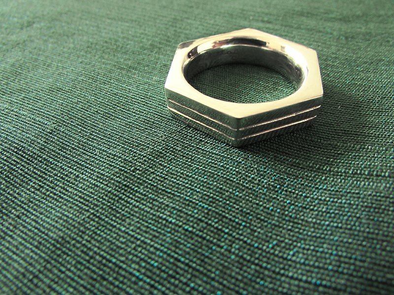 firm m ring | mittag jewelry | handmade and made in Taiwan - แหวนคู่ - เงิน สีเงิน