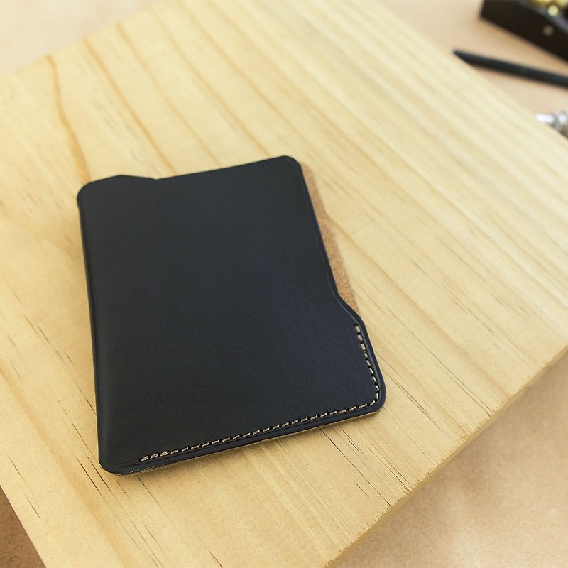 isni [simple wallet]  black design/handmade leather - ที่ใส่บัตรคล้องคอ - หนังแท้ สีดำ