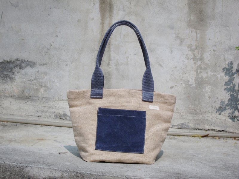 [ZhiZhiRen] Woven Handbag/Shoulder Bag – Blue - กระเป๋าถือ - วัสดุอื่นๆ สีน้ำเงิน