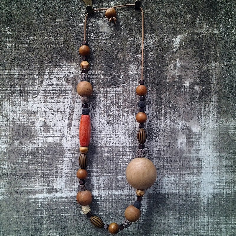 Muse natural orange retro national wind wooden beads Bead Necklace - Necklaces - Other Materials Multicolor