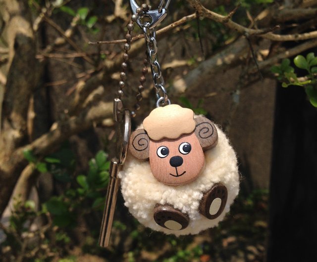 POM POM SHEEP key chain/ magnet - Shop longlasting Magnets - Pinkoi