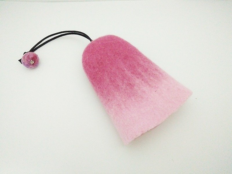 Wool felt bell type key pack (small) Wish series: love made in Taiwan handmade - ที่ห้อยกุญแจ - ขนแกะ สึชมพู