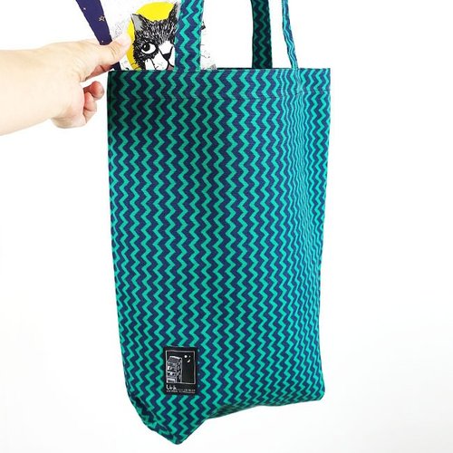 ：URBは、[A]町の旅行のBAGエッジは/カラフルなシリーズ/共有グループ$ 142パック（7カラーパッケージ7）