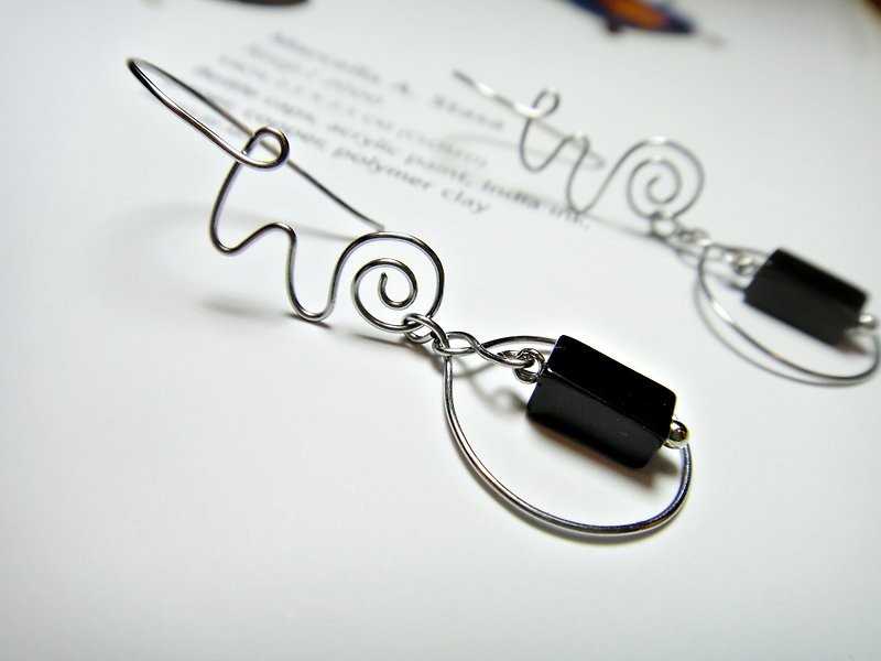 Fun black chalcedony earrings ◎ stainless steel wire earrings - ต่างหู - โลหะ 