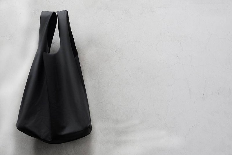 AM van | | | classic matte black M number - Handbags & Totes - Waterproof Material Black