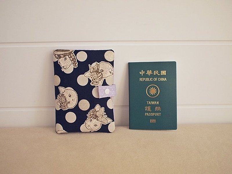 hairmo. Cat lady Passport Holder / book sets / card holder - Passport Holders & Cases - Other Materials Pink