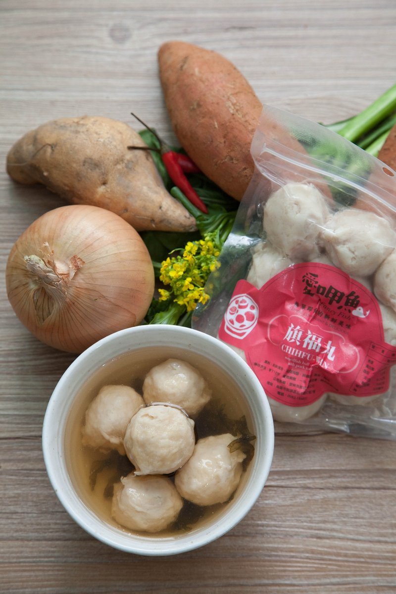 愛呷魚-祈福丸-爆漿豬肉餡x純旗魚(500g)(有夠大顆約13~16顆)(煮湯首選) - 其他 - 新鮮食材 紅色