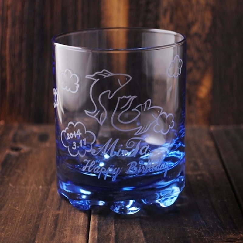 220cc【MSA星座杯】浪漫雙魚 藝術字玻璃雕 深海藍義大利威士忌杯 刻字酒杯 - 酒杯/酒器 - 玻璃 藍色