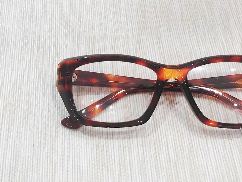 プロトタイプレッドトータスカラー長方形メガネ日本のハンドメイド眼鏡 - 眼鏡・フレーム - その他の素材 ブラウン