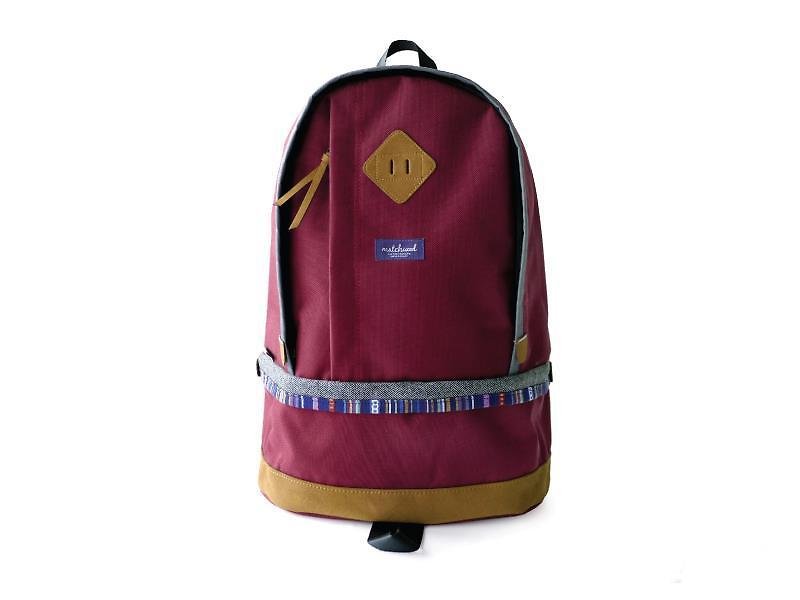火柴木設計 Matchwood Bilayer 民族風後背包 17吋筆電夾層 棗紅色款 - 背囊/背包 - 其他材質 紅色