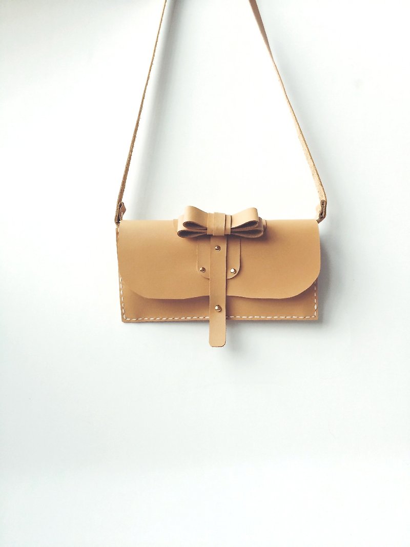 Zemoneni leather lady purse and shoulder bag phone Case - กระเป๋าคลัทช์ - หนังแท้ สีทอง