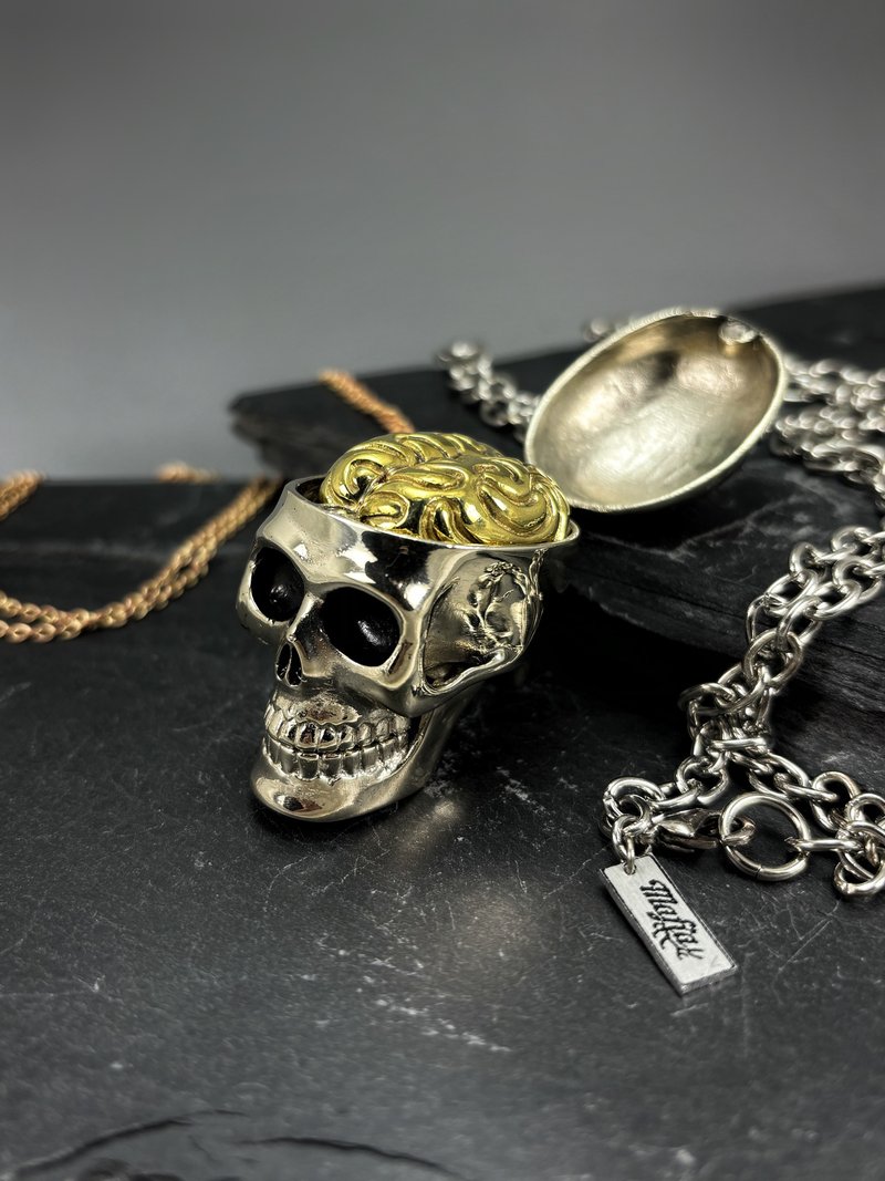 White Bronze Skull and Golden Brass Brain Pendant Necklace in Brass 4 Colourways - สร้อยคอ - โลหะ 