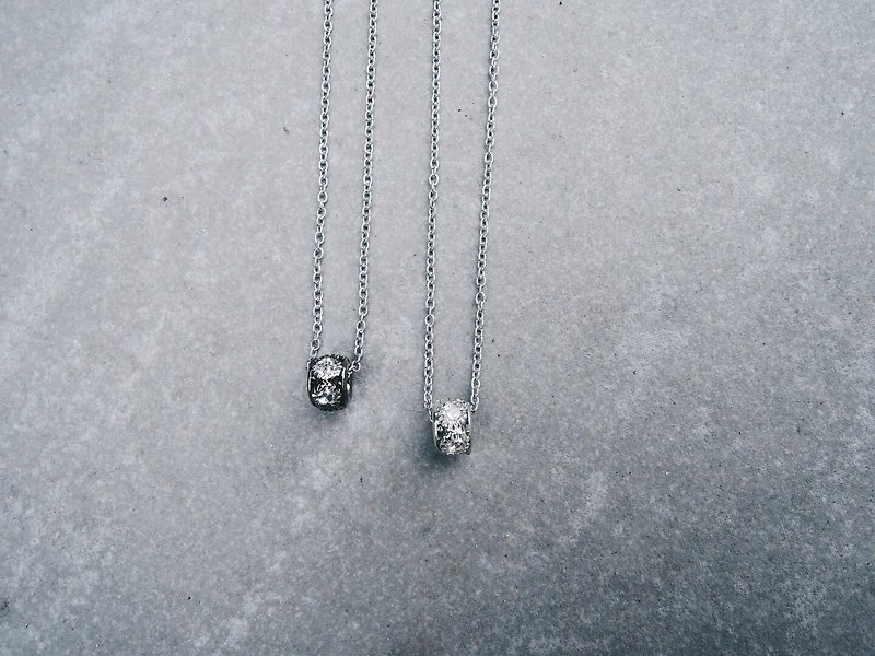 Zhu. [Generous single drill. Stainless steel short chain] - Necklaces - Other Metals 