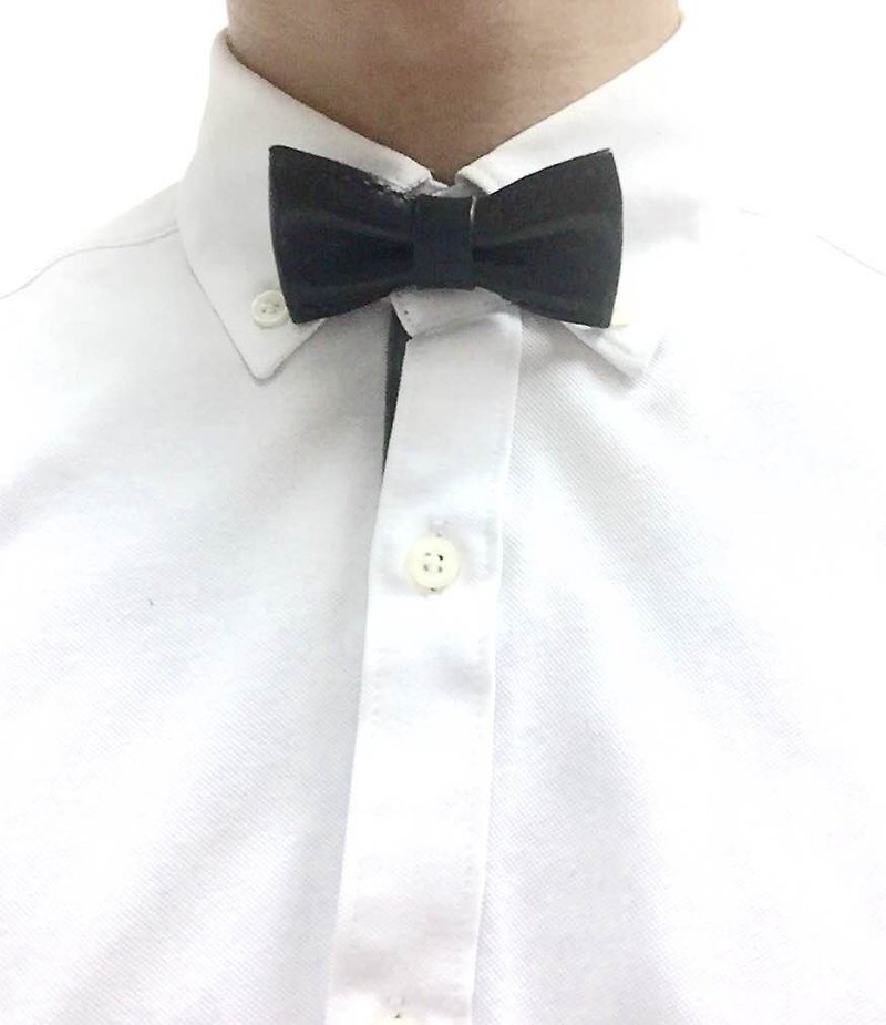 Black suede mini bow tie Bowtie - Ties & Tie Clips - Genuine Leather Black
