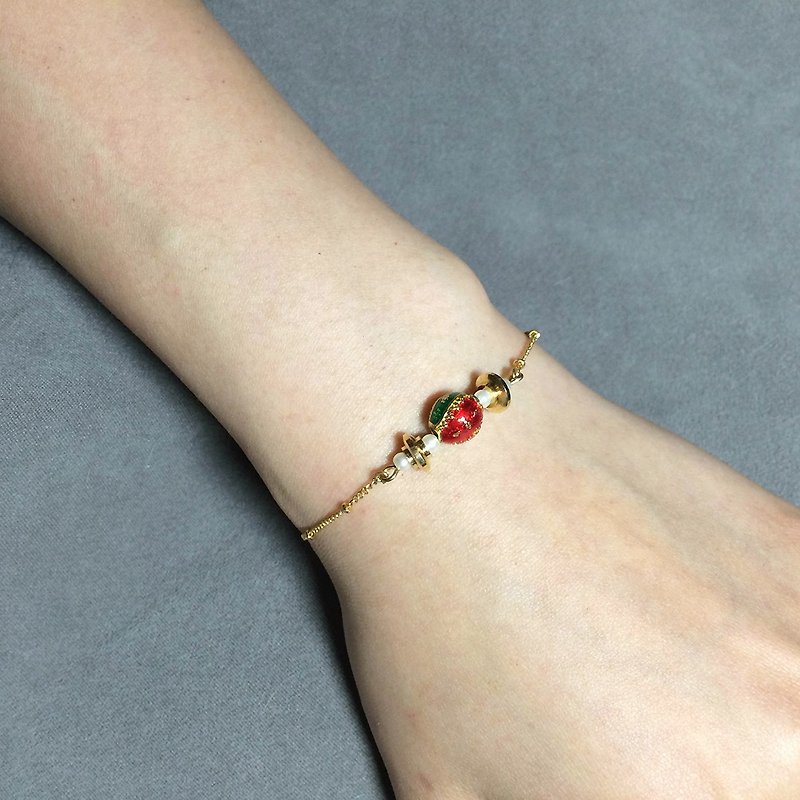 Exotic painted round bead thin bracelet - สร้อยข้อมือ - โลหะ สีแดง