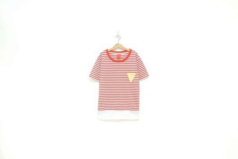 " H-ZOO " red and white striped skirt * white triangle pocket Tee (M size only) - เสื้อยืดผู้หญิง - วัสดุอื่นๆ สีแดง