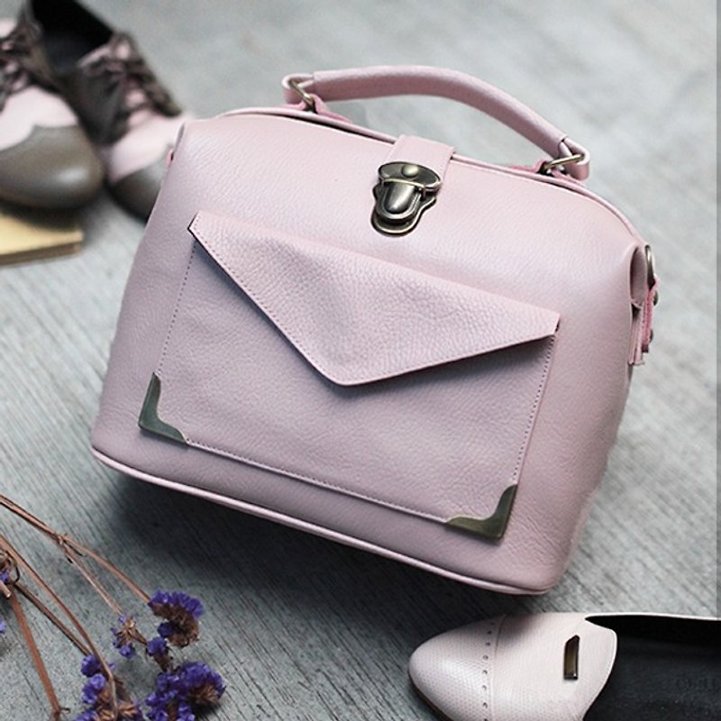 GT Glory doctor bag - Pink - กระเป๋าแมสเซนเจอร์ - หนังแท้ 