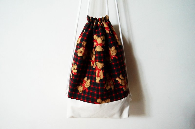 When children encounter raging white - Drawstring Bags - Other Materials Red