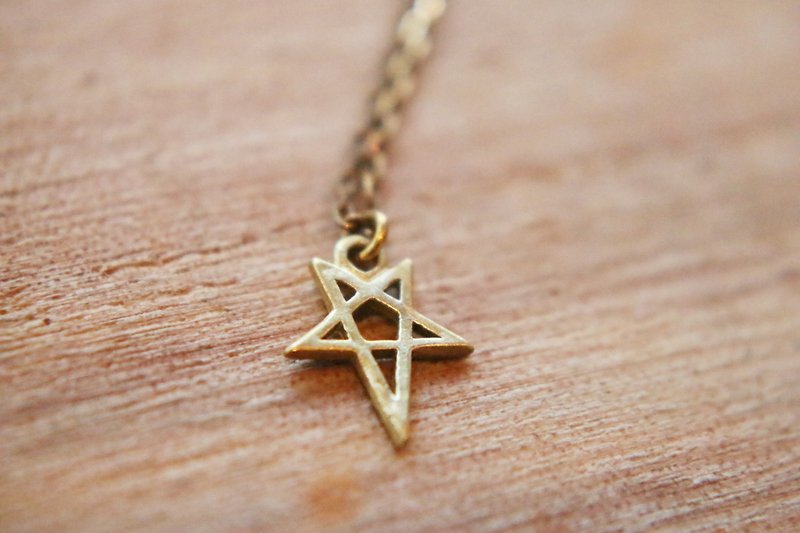 < ☞ HAND IN HAND ☜ > brass - empty brass pentagram necklace (0489) - Necklaces - Other Metals Gold
