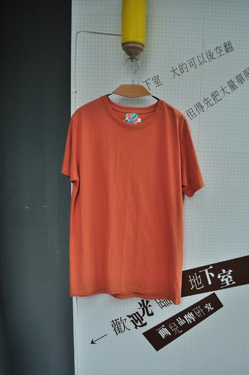 男朋友可以穿這麼帥嗎？好版型踢 - Men's T-Shirts & Tops - Other Materials Orange