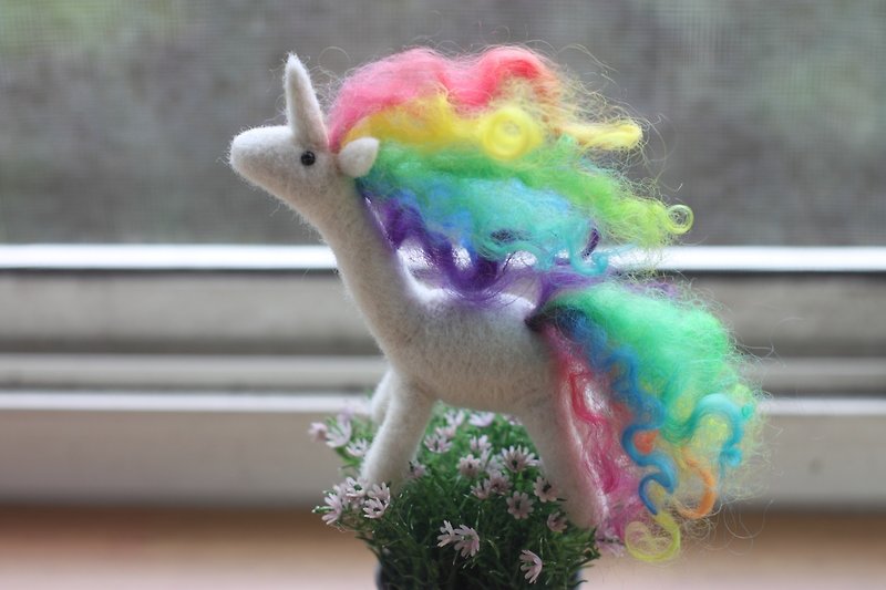 Rainbow Pony Necklace Customized - สร้อยคอ - ขนแกะ หลากหลายสี