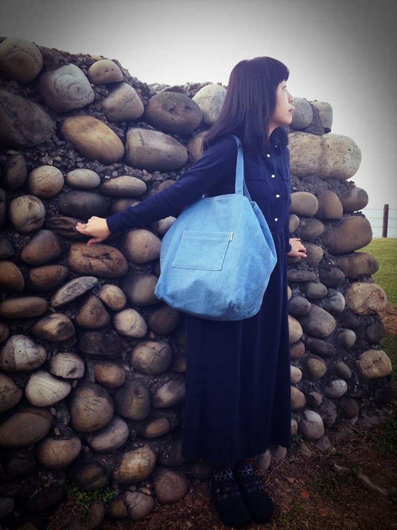 風和日麗單寧包 - กระเป๋าแมสเซนเจอร์ - วัสดุอื่นๆ สีน้ำเงิน
