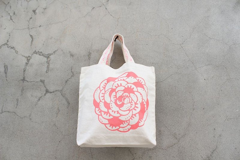 [1211] zhizhizhi handbag - Flower Series - camellia - กระเป๋าถือ - วัสดุอื่นๆ สึชมพู